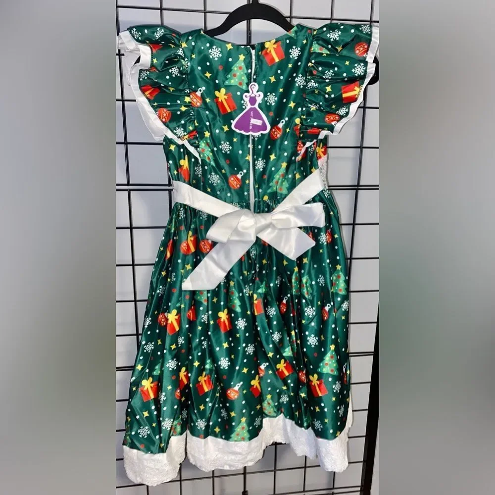 Girl’s sleeveless green dress with Christmas print and lace at the waist NWT